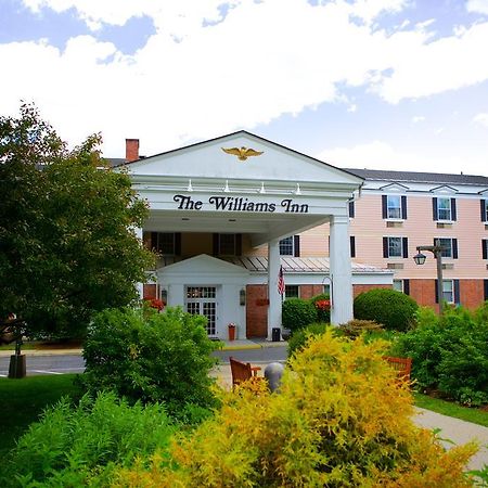 The Williams Inn Williamstown Exteriör bild