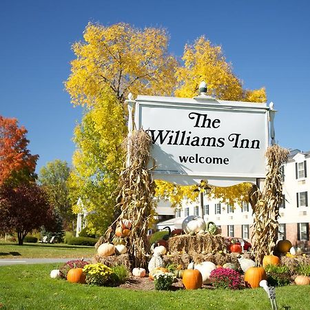 The Williams Inn Williamstown Exteriör bild